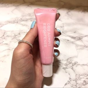 Deo Armpit Brightener